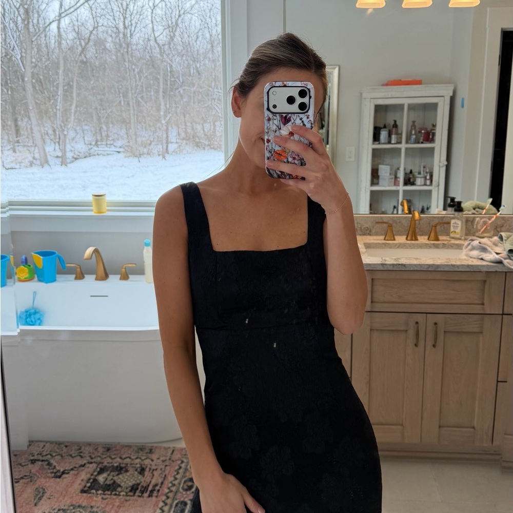 Lulu's Black Square-Neck Midi Dress